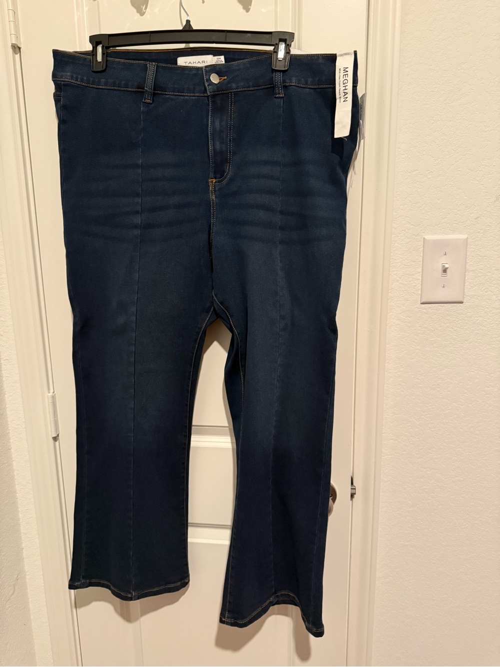 Tahari Indigo Stretch Jeans with Contrast Stitching
